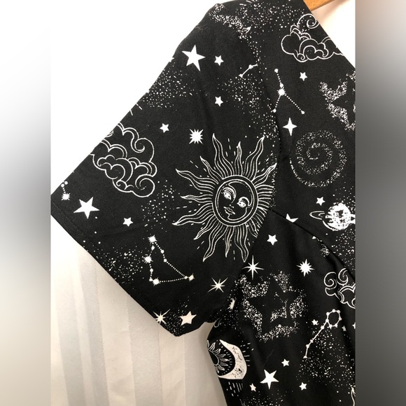 NWT Eva Rose Attic Salt SS Lunar Black Celestial Dress - M - Picture 3 of 11